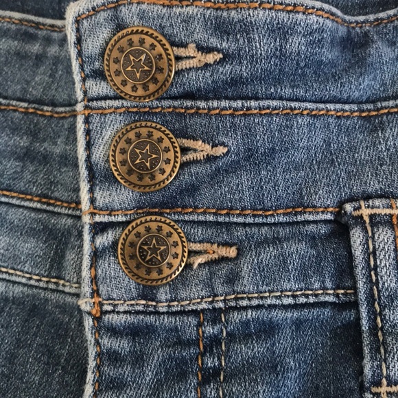 shorts - Picture 4 of 4